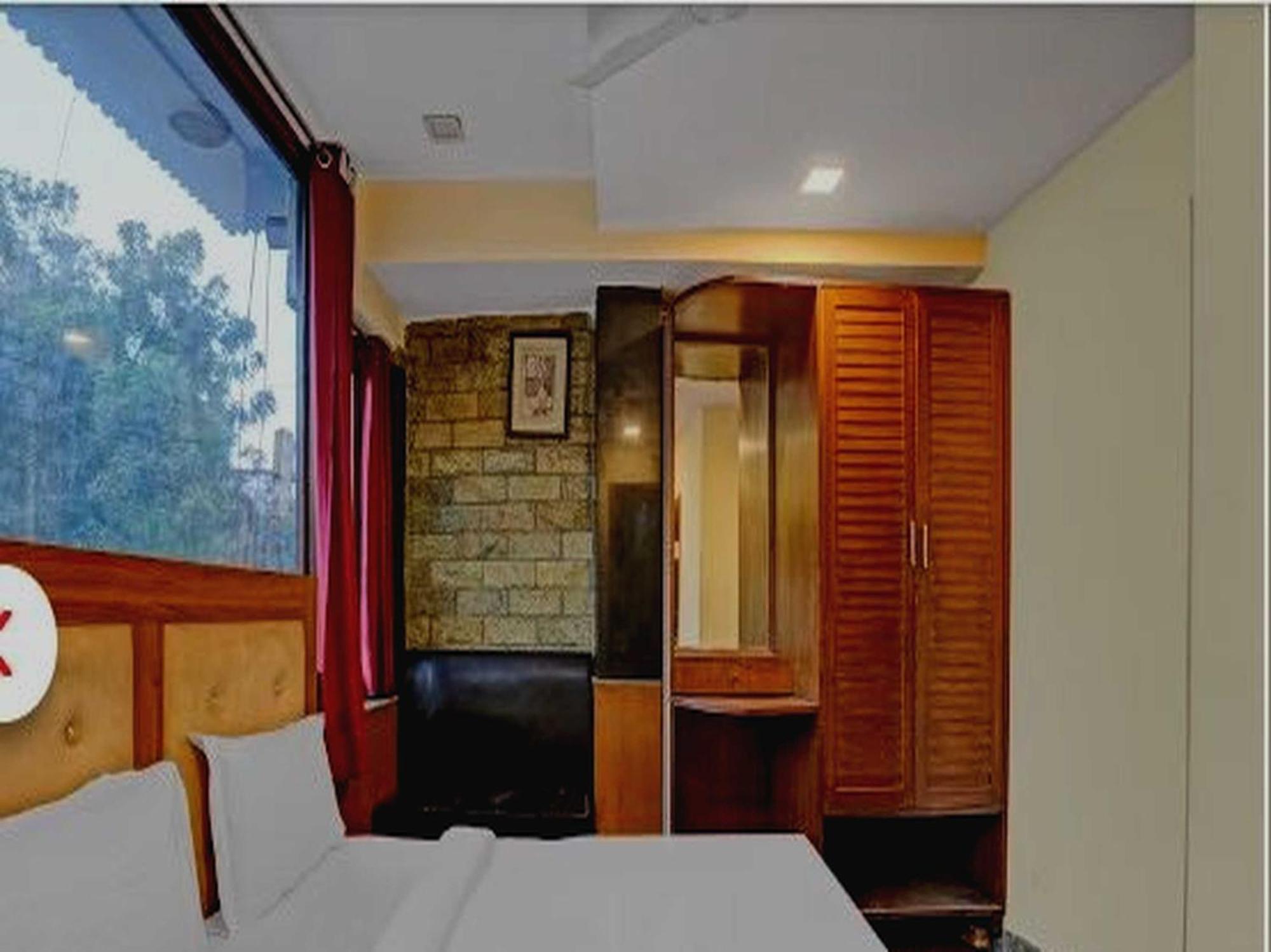 Oyo 75948 Hotel Tushar Continental Neu-Delhi Exterior foto